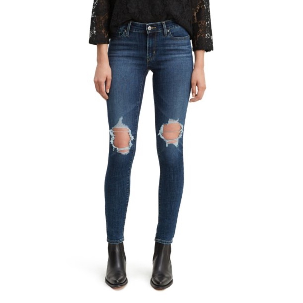 Levi 711 Skinny Distressed Knee Jeans